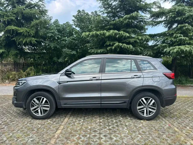 Changan CS75 — Фото автомобиля 3