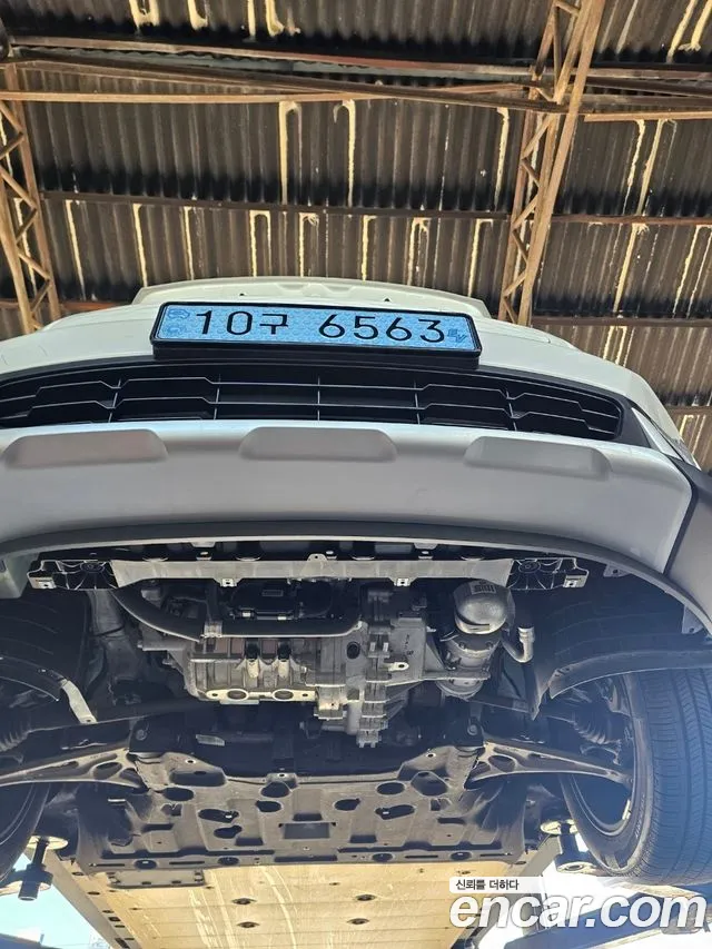 Kia Niro — Фото автомобиля 16