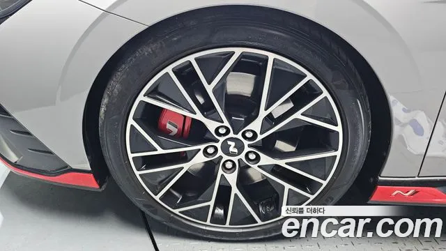 Hyundai AVANTE — Фото автомобиля 21