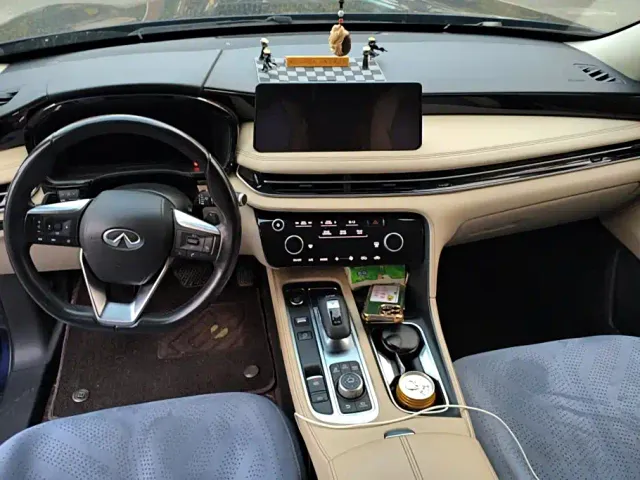 Infiniti QX60 — Фото автомобиля 12