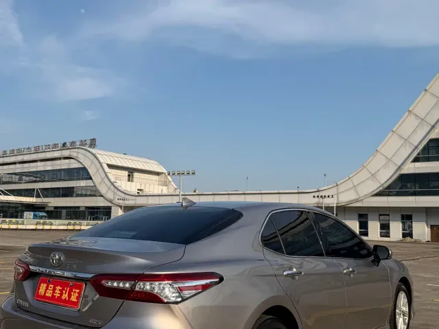 Toyota Camry — Фото автомобиля 4