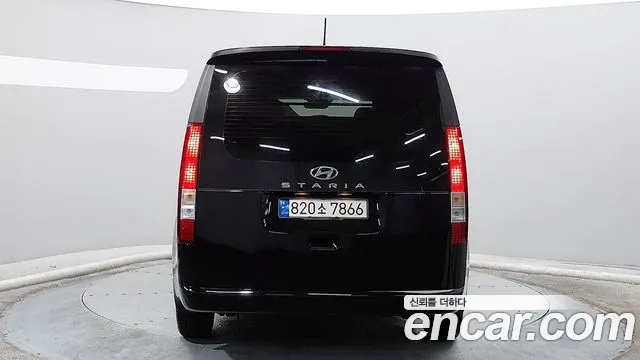 Hyundai Staria — Фото автомобиля 4