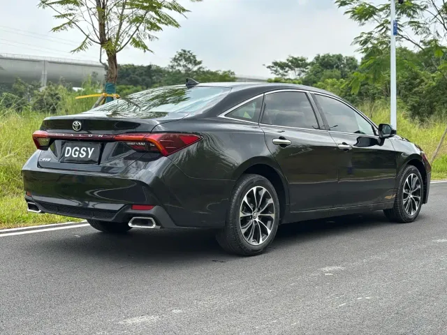 Toyota Avalon — Фото автомобиля 20