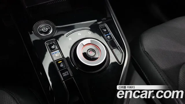 Kia Niro New — Фото автомобиля 12
