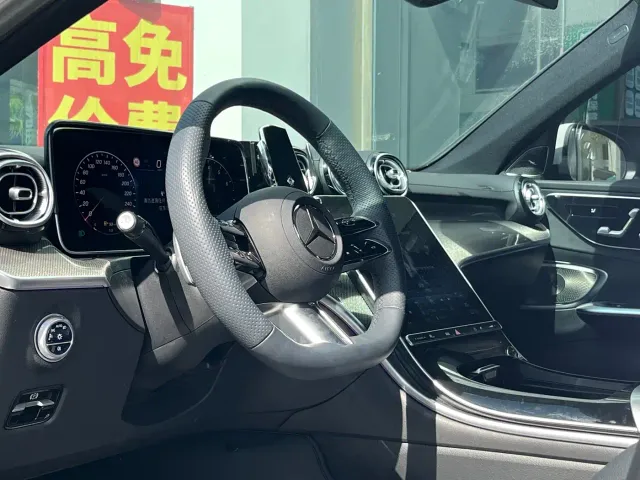 Mercedes-Benz C-Class — Фото автомобиля 7
