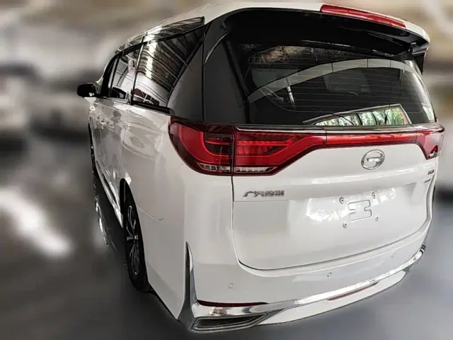 GAC Trumpchi M8 — Фото автомобиля 8