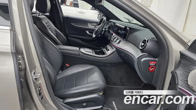 Mercedes-Benz E-Class W213 — Фото автомобиля 11