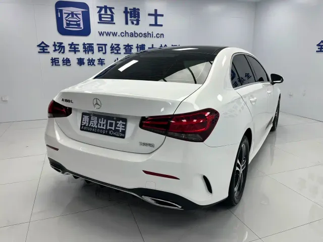 Mercedes-Benz A-Class — Фото автомобиля 4