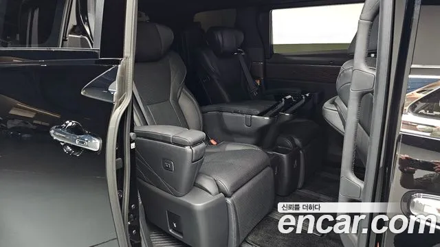 Toyota Alphard 4th Gen — Фото автомобиля 18