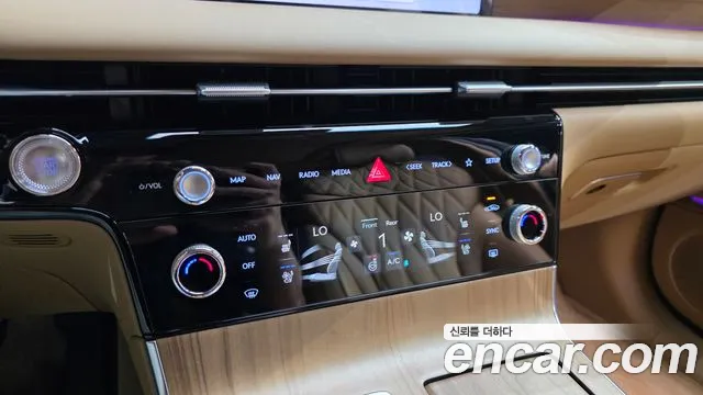 Genesis G80 Бензин 2.5 турбо AWD — Фото автомобиля 28