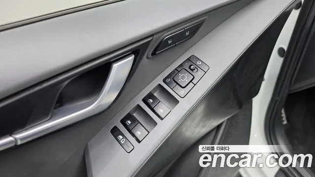 Kia Niro The All New Niro Signature — Фото автомобиля 18