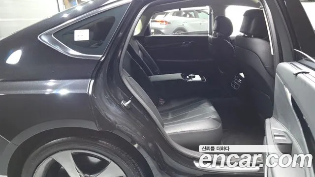 Genesis G80 RG3 — Фото автомобиля 17