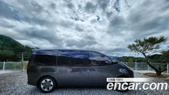 Hyundai Staria — Фото автомобиля 5