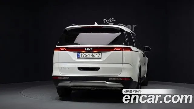 Kia Canival Carnival 4 поколение Бензин 9 мест Signature — Фото автомобиля 4