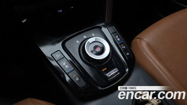 Kia Seltos Новый Seltos Бензин 2.0 2WD — Фото автомобиля 8