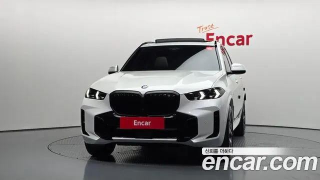 BMW X5 xDrive 40i M Sport — Фото автомобиля 3