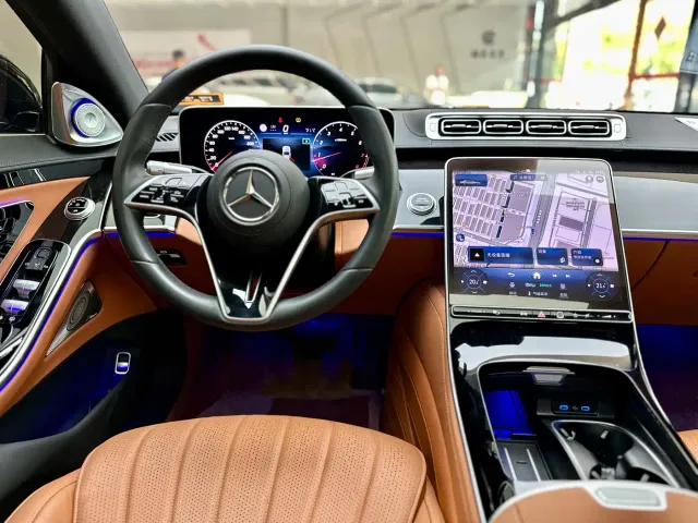 Mercedes-Benz S-Class — Фото автомобиля 5