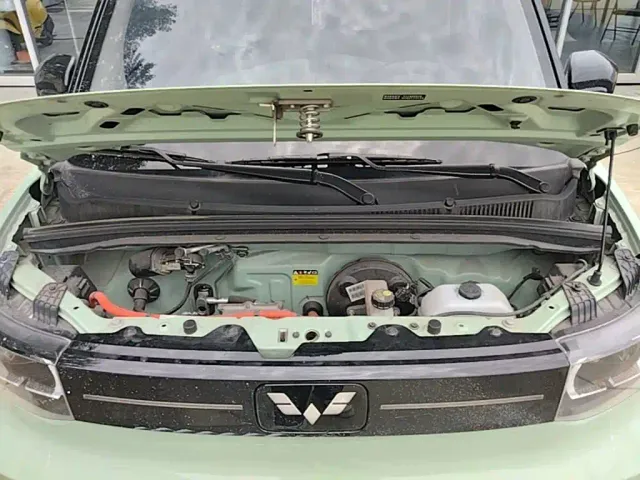 Wuling Hongguang Mini EV — Фото автомобиля 19