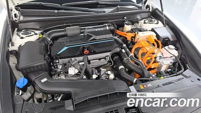 Hyundai Grandeur GN7 — Фото автомобиля 9