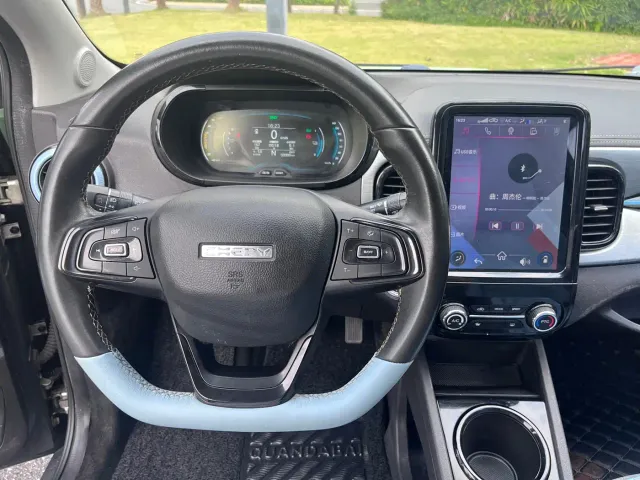 Chery eQ1 — Фото автомобиля 9