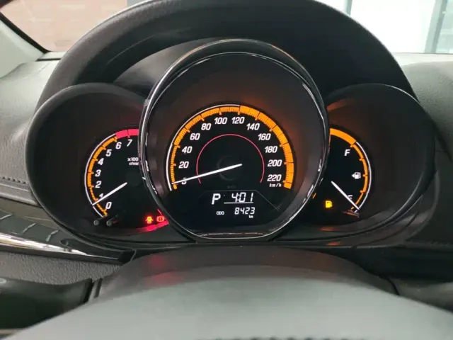 Toyota YARiS L Zhi Xuan — Фото автомобиля 11