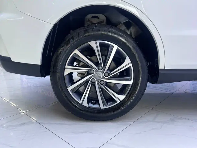 Geely Vision X6 — Фото автомобиля 19
