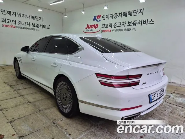 Genesis G80 RG3 — Фото автомобиля 3
