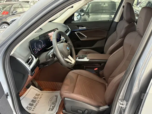 BMW X1 — Фото автомобиля 4