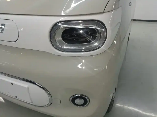 Wuling Hongguang Mini EV — Фото автомобиля 23