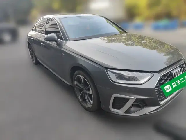 Audi A4L — Фото автомобиля 3