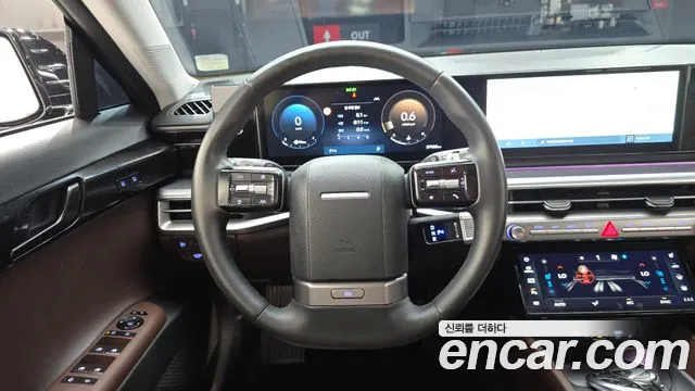 Hyundai Grandeur Grandeur (GN7) 2.5 Бензин 2WD — Фото автомобиля 13
