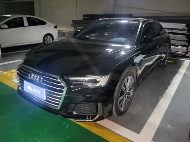 Фотография автомобиля — Audi A6L