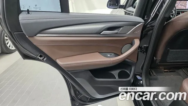 BMW X4 G02 — Фото автомобиля 14