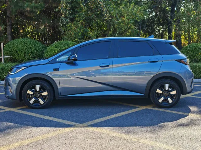 BYD Dolphin — Фото автомобиля 13