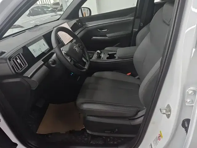 BYD Song Pro — Фото автомобиля 14