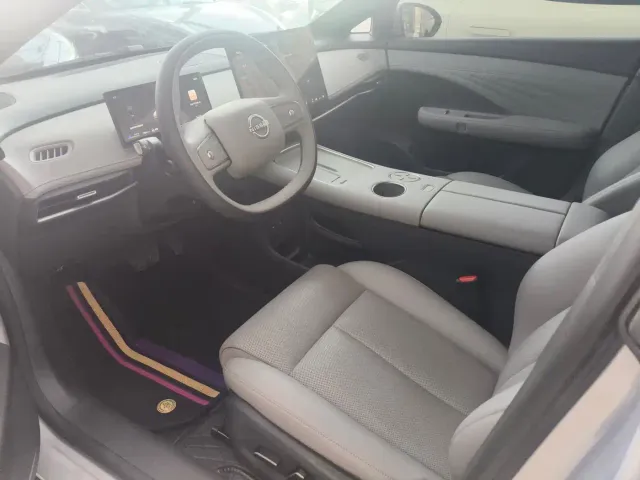 Nissan N7 — Фото автомобиля 4