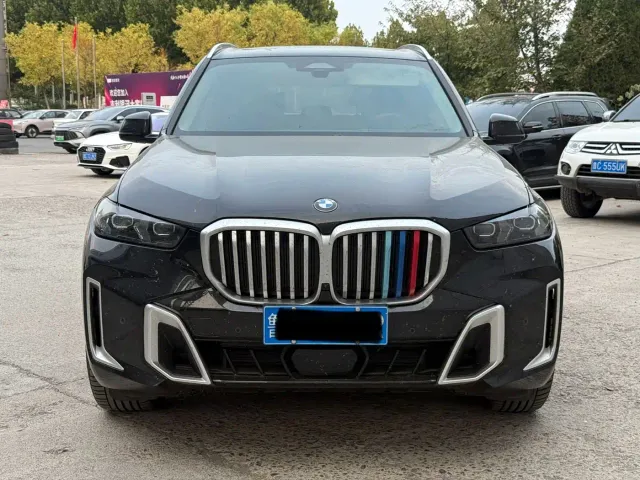 BMW X5 — Фото автомобиля 2