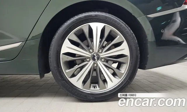 Kia K8 K8 Hybrid — Фото автомобиля 6
