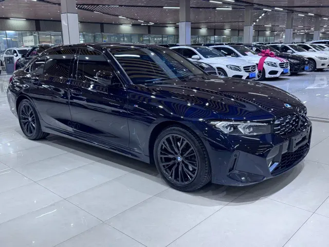 BMW 3 Series — Фото автомобиля 3