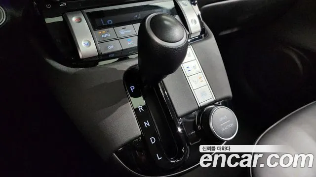 Hyundai Casper Casper (New) — Фото автомобиля 8