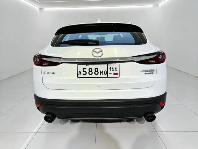 Mazda CX-4 — Фото автомобиля 5