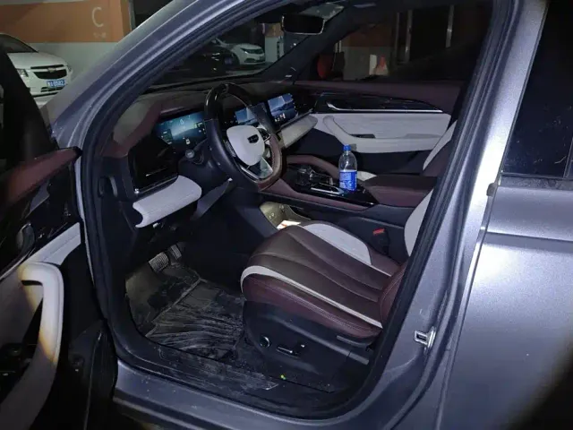 Geely Xingyue L — Фото автомобиля 9