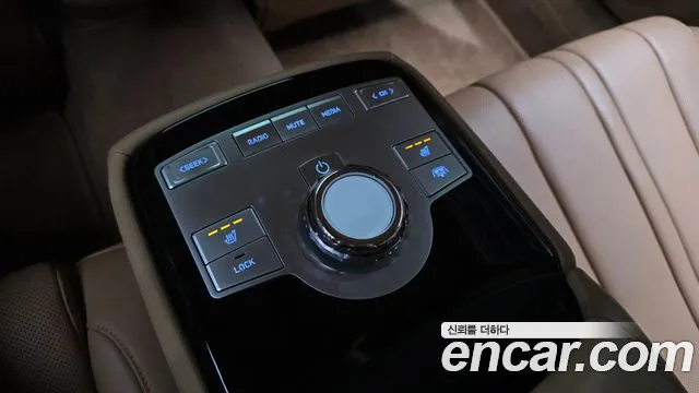 Genesis G80 RG3 — Фото автомобиля 30