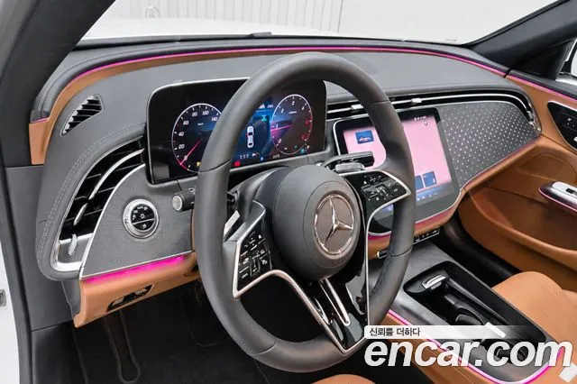 Mercedes-Benz E-Class W214 — Фото автомобиля 13