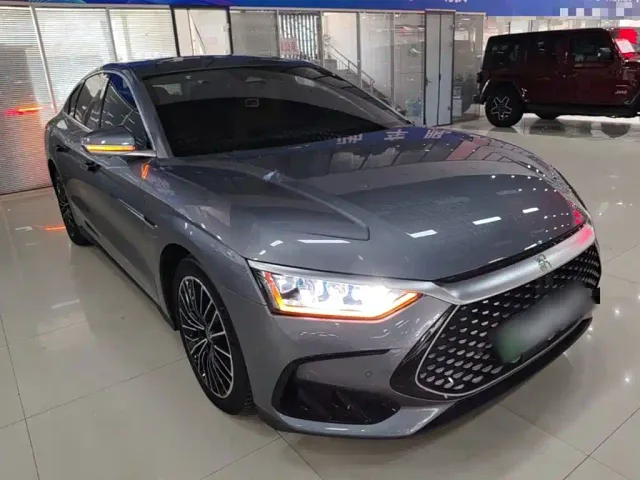 BYD Han — Фото автомобиля 3