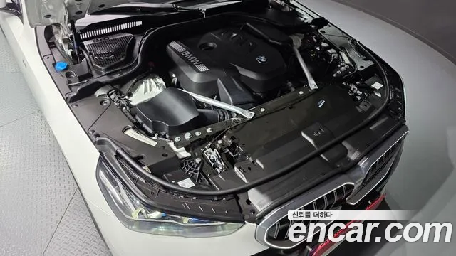 BMW 5-Series — Фото автомобиля 6