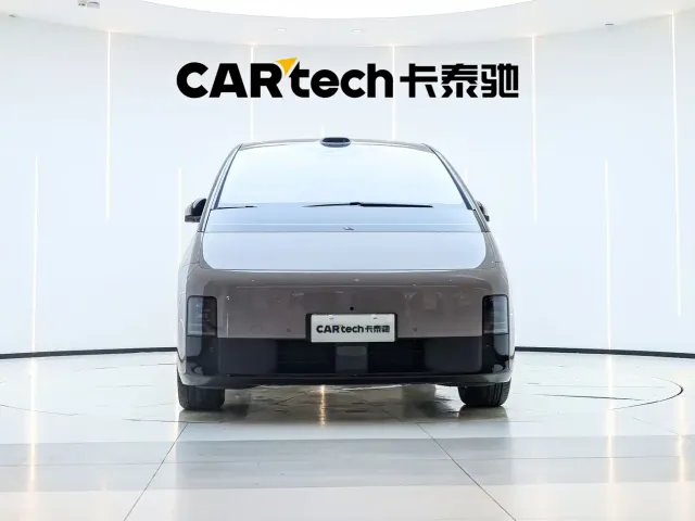 Li Auto MEGA — Фото автомобиля 2