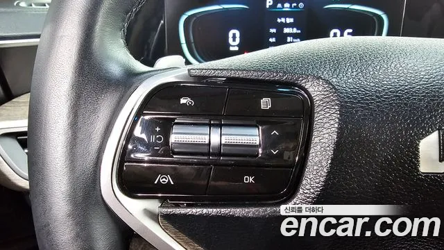 Kia K8 — Фото автомобиля 23