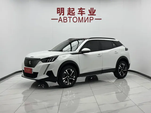 Фотография автомобиля — Peugeot 2008