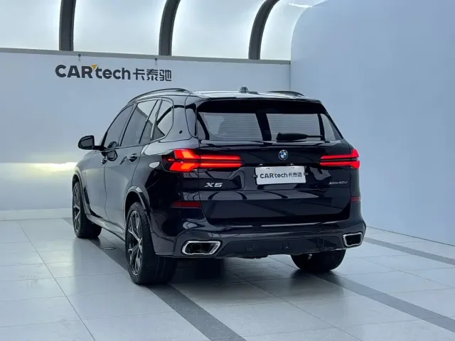 BMW X5 — Фото автомобиля 4